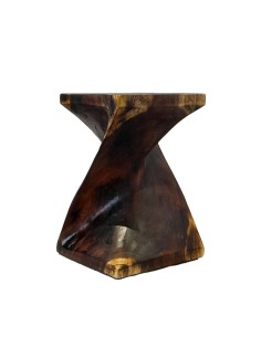 Tisch "Twist eckig" geflammt aus Suarholz ca. 30 x 30 cm
Höhe ca. 45 cm
ca. 20 kg
Indonesien